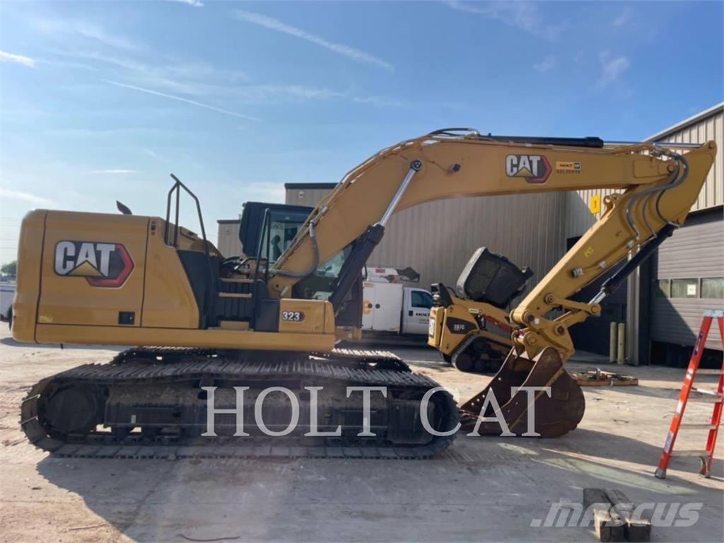 CAT 323 TC Paletli ekskavatörler