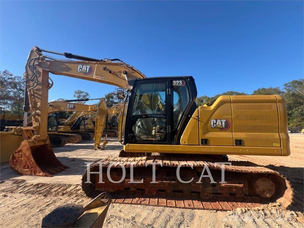 CAT 323 TC Paletli ekskavatörler