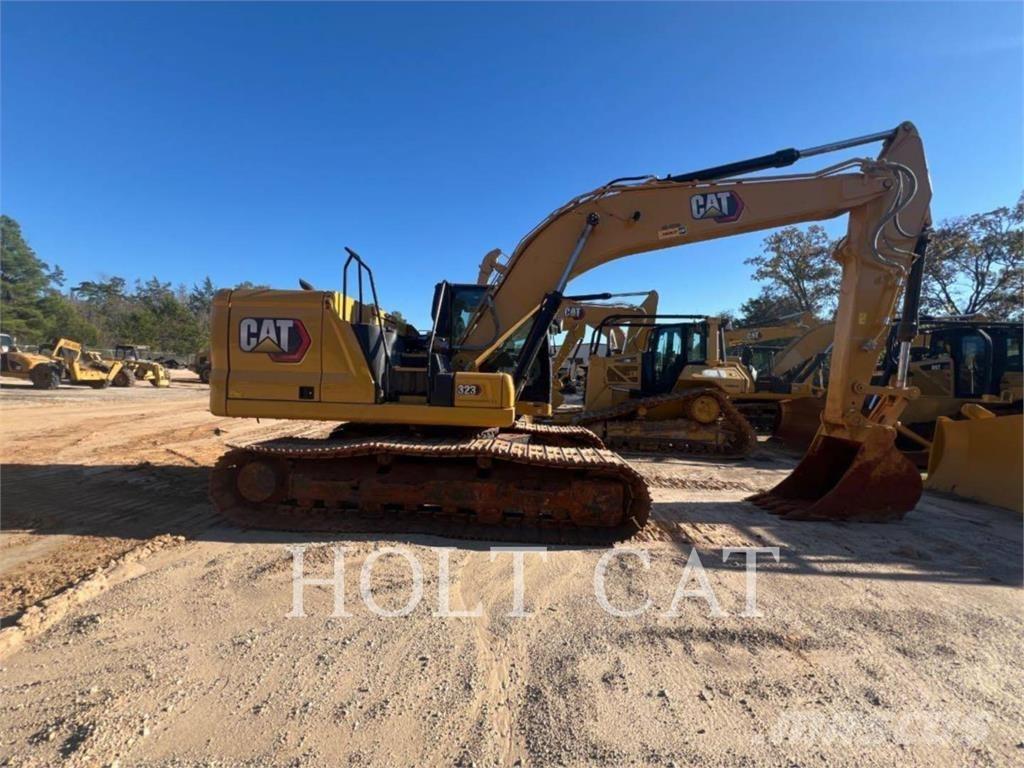 CAT 323 TC Paletli ekskavatörler