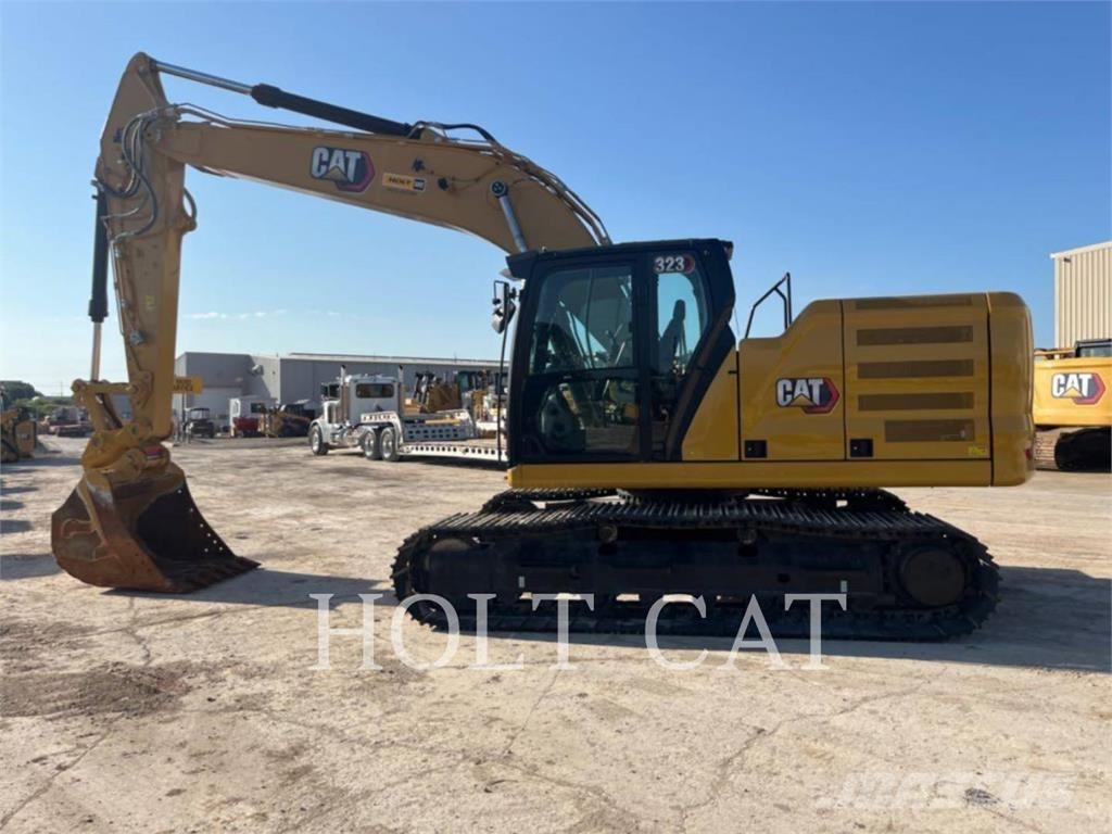 CAT 323 TC Paletli ekskavatörler