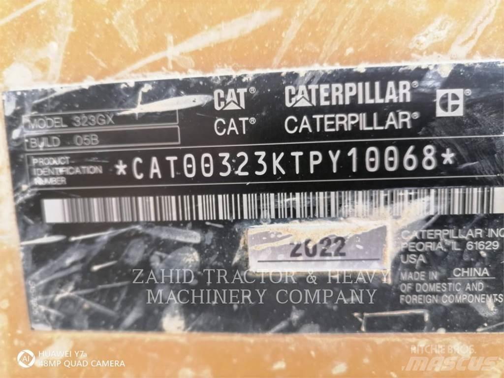 CAT 32305GX Paletli ekskavatörler