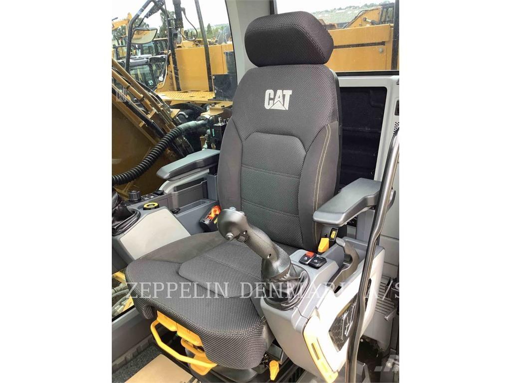 CAT 32307 Paletli ekskavatörler
