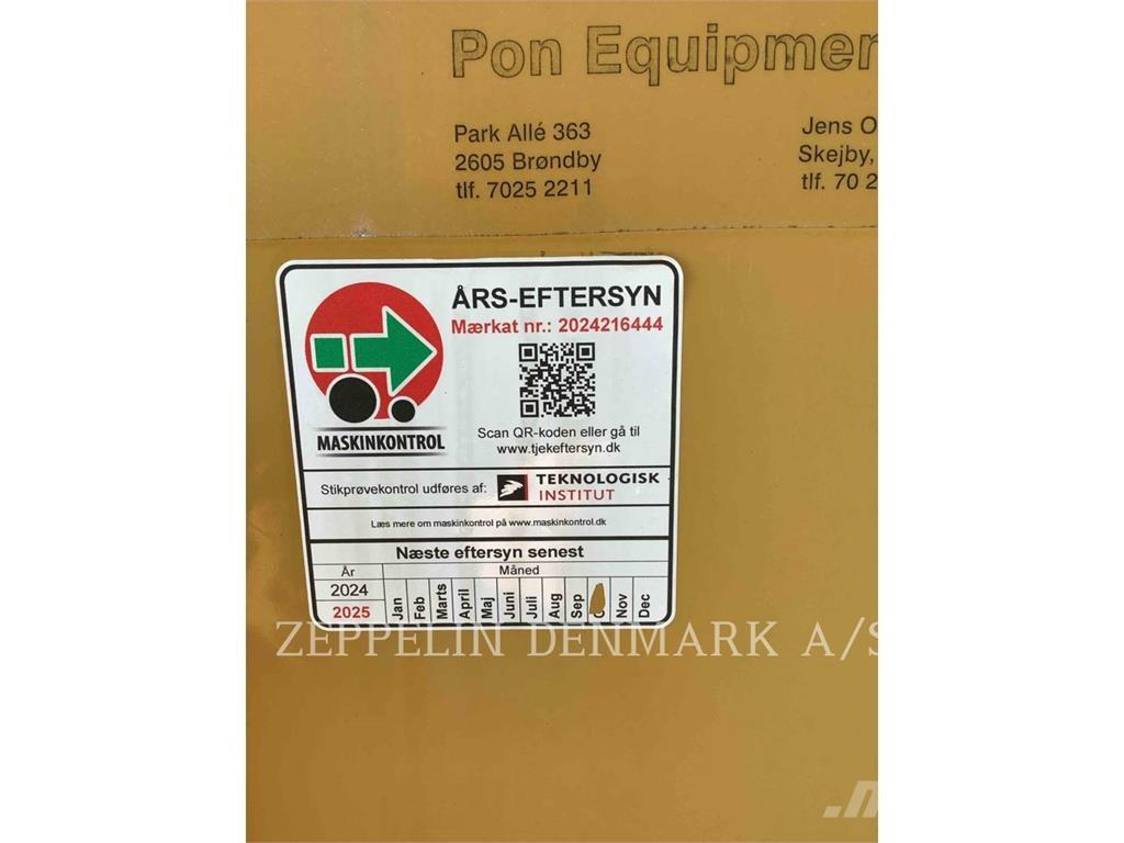 CAT 323DL Paletli ekskavatörler