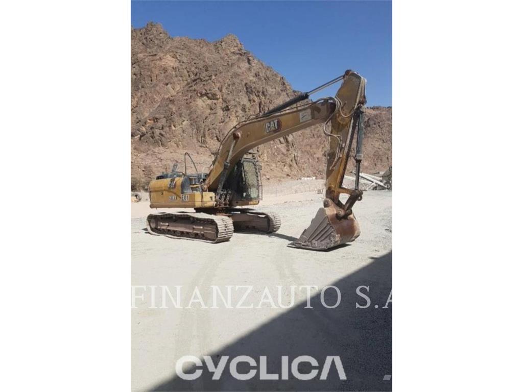 CAT 323DLN Paletli ekskavatörler