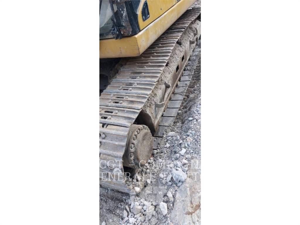 CAT 323DSA Paletli ekskavatörler