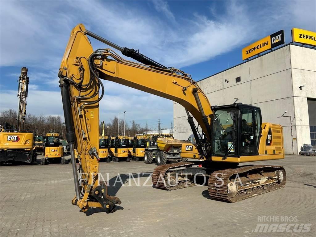 CAT 323E Paletli ekskavatörler