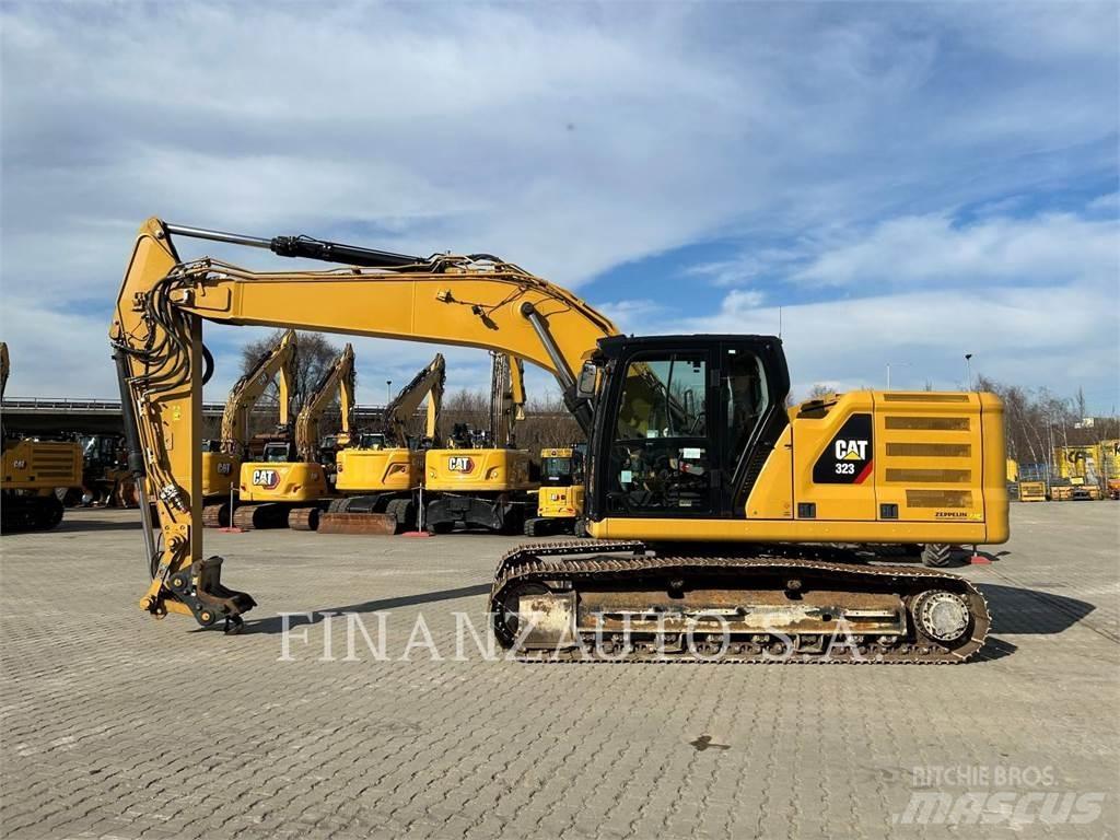 CAT 323E Paletli ekskavatörler