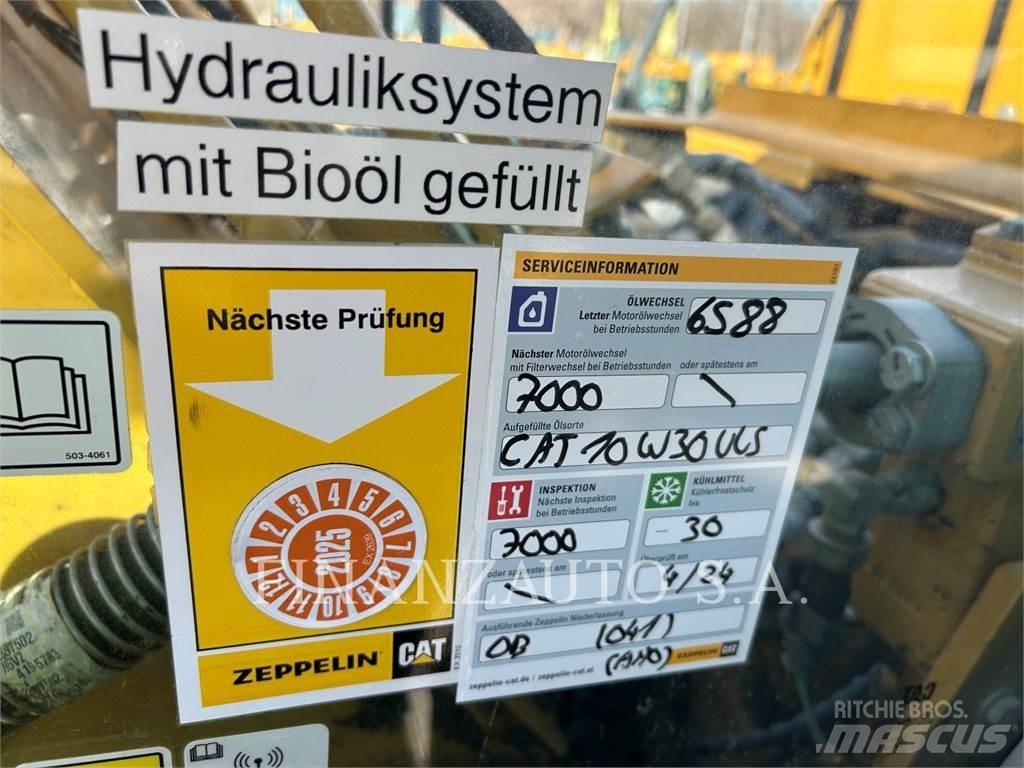 CAT 323E Paletli ekskavatörler