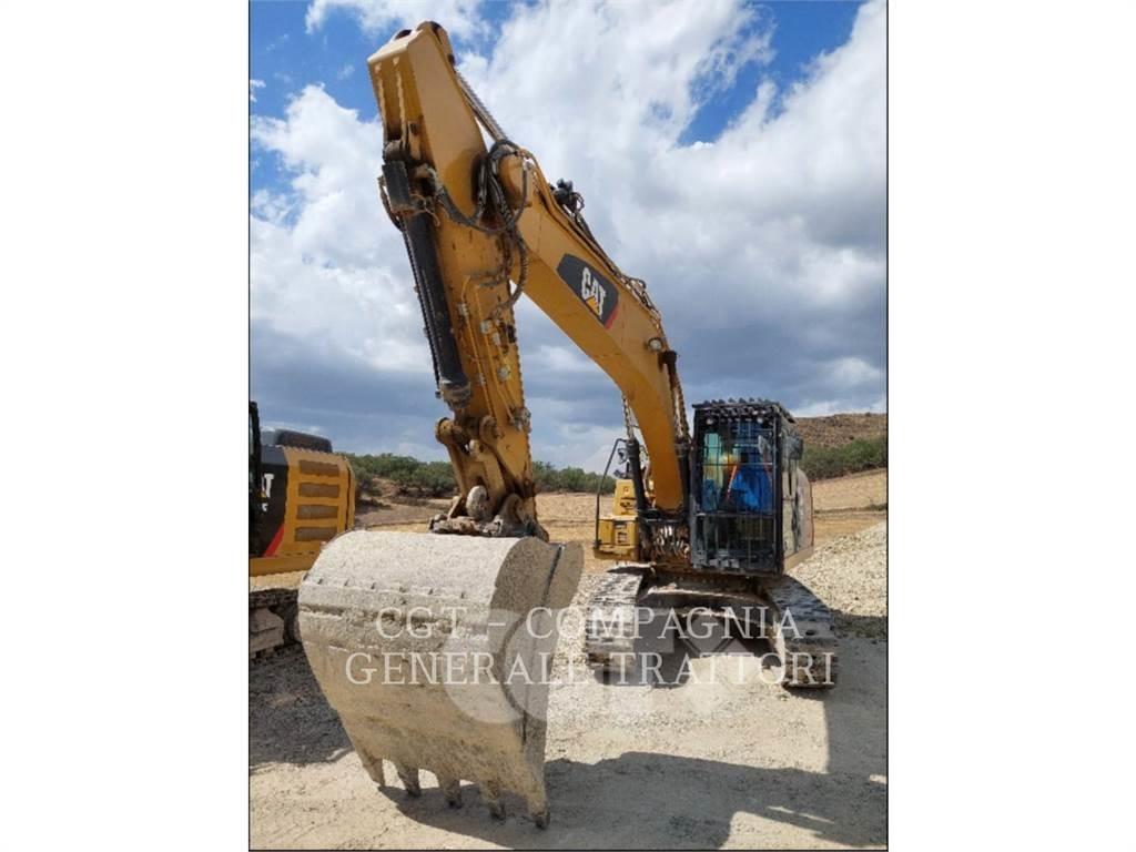 CAT 323F Paletli ekskavatörler
