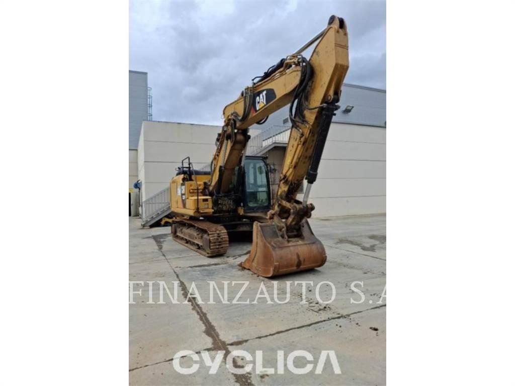 CAT 323F Paletli ekskavatörler