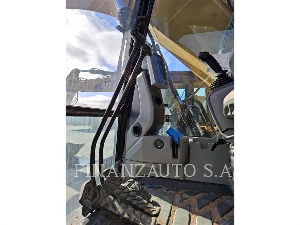 CAT 323F Paletli ekskavatörler