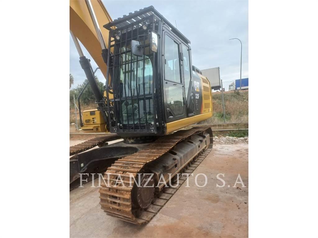 CAT 323F Paletli ekskavatörler