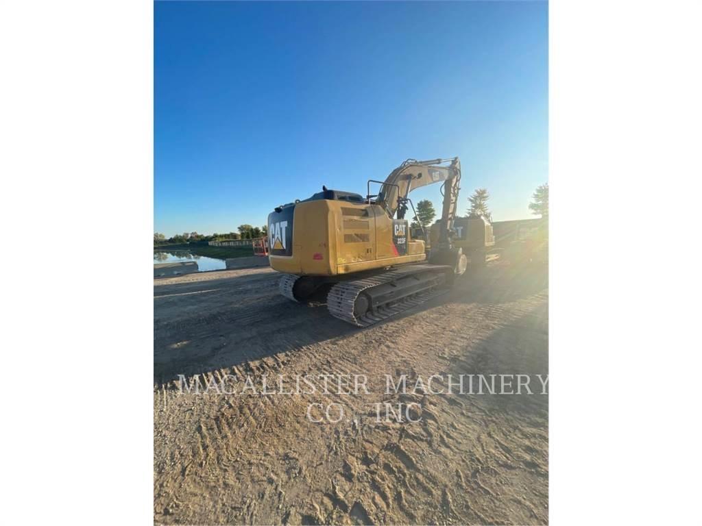 CAT 323FL Paletli ekskavatörler