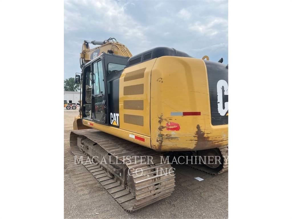 CAT 323FL Paletli ekskavatörler