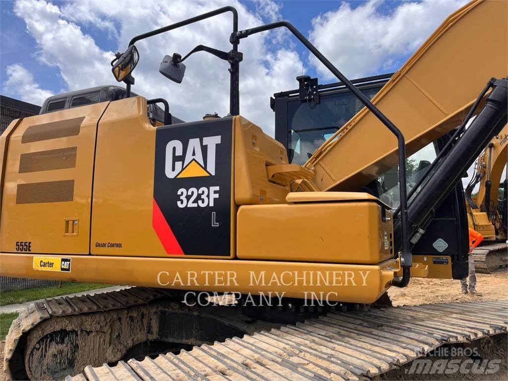 CAT 323FL Paletli ekskavatörler