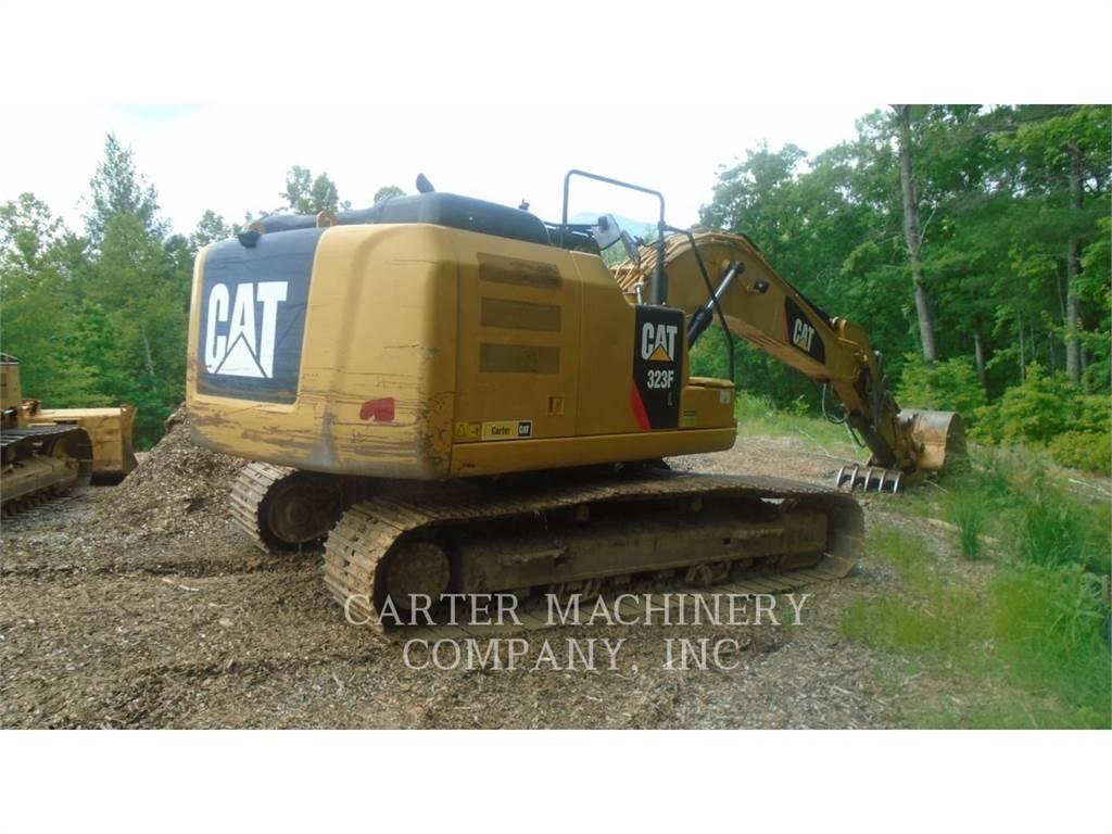 CAT 323FL Paletli ekskavatörler