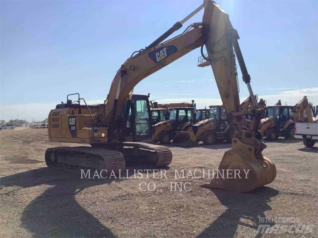 CAT 323FL Paletli ekskavatörler