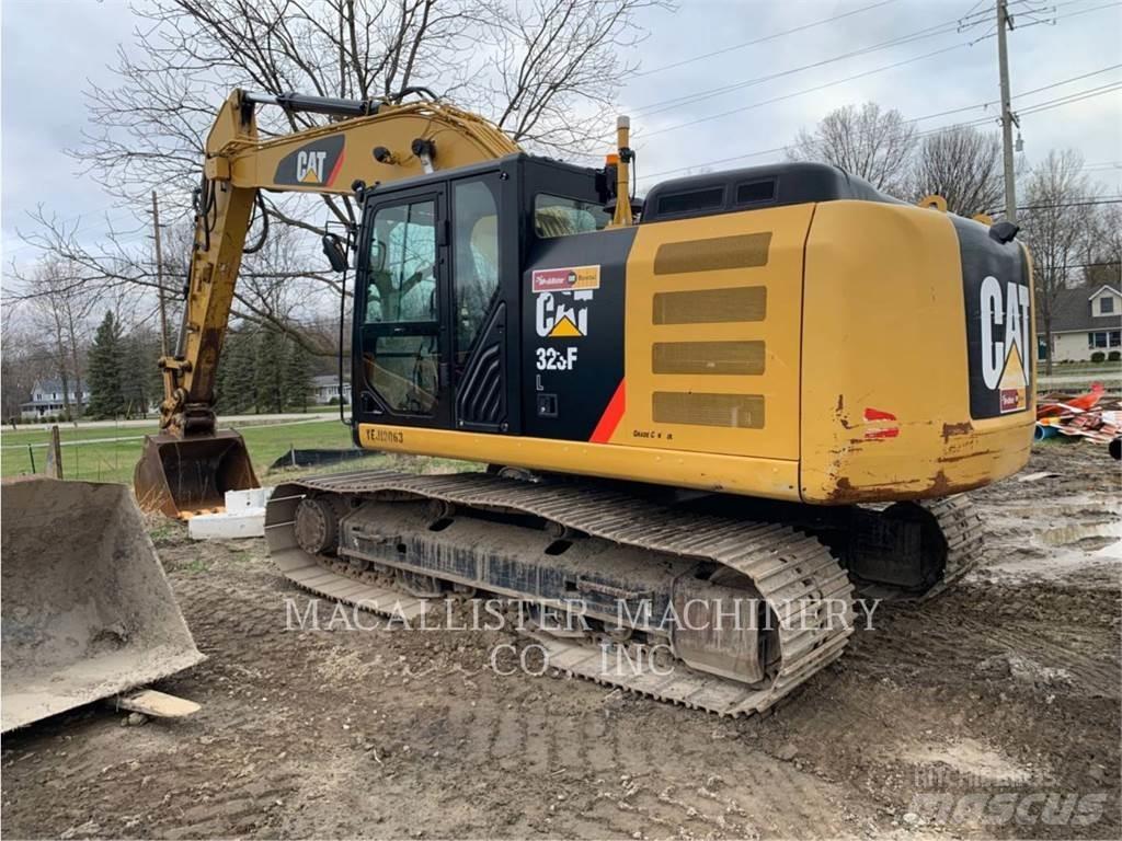 CAT 323FL Paletli ekskavatörler