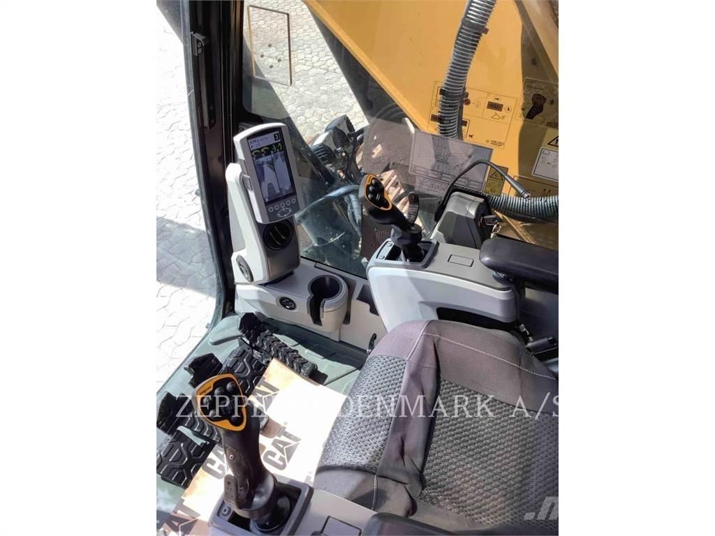 CAT 323FL Paletli ekskavatörler