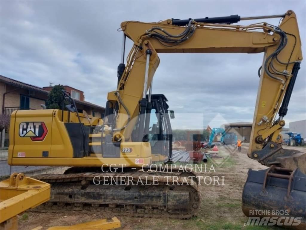 CAT 323LN Paletli ekskavatörler