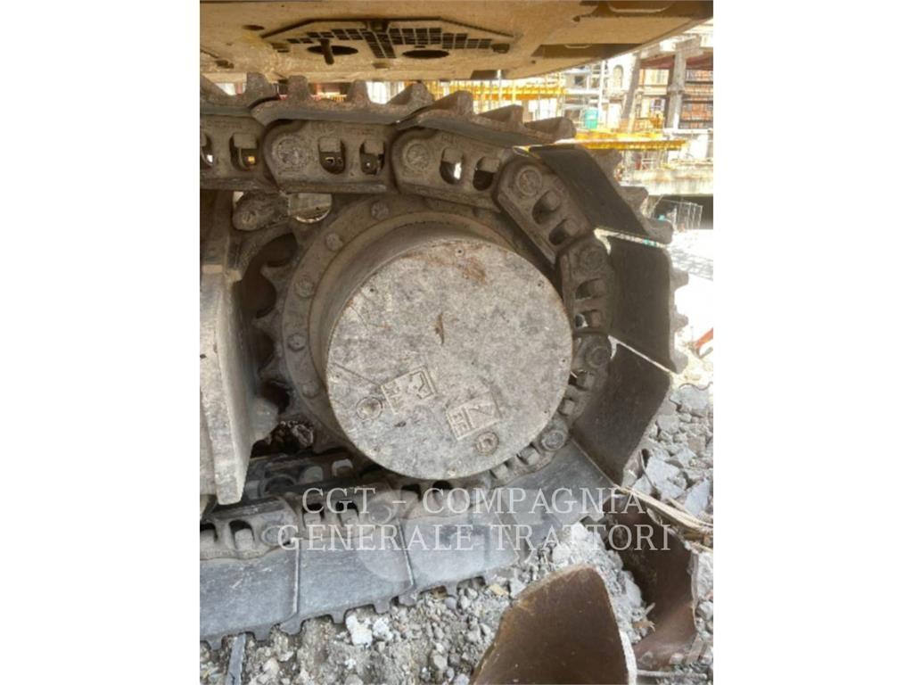 CAT 323LN Paletli ekskavatörler