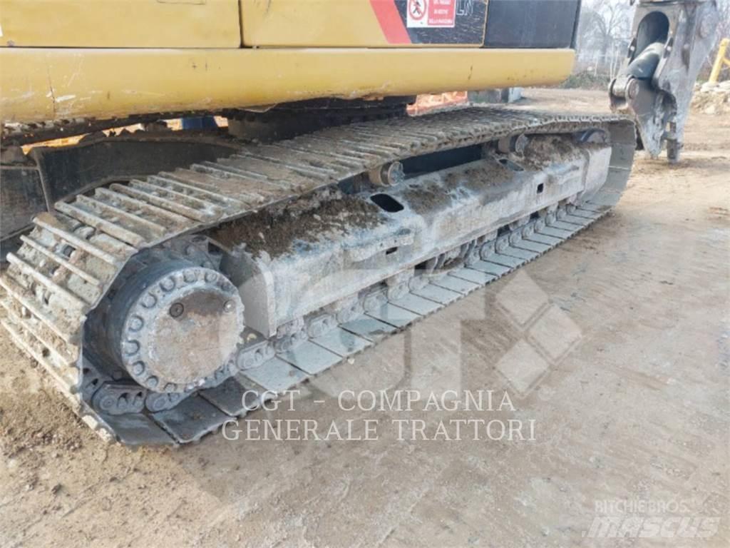 CAT 324E Paletli ekskavatörler