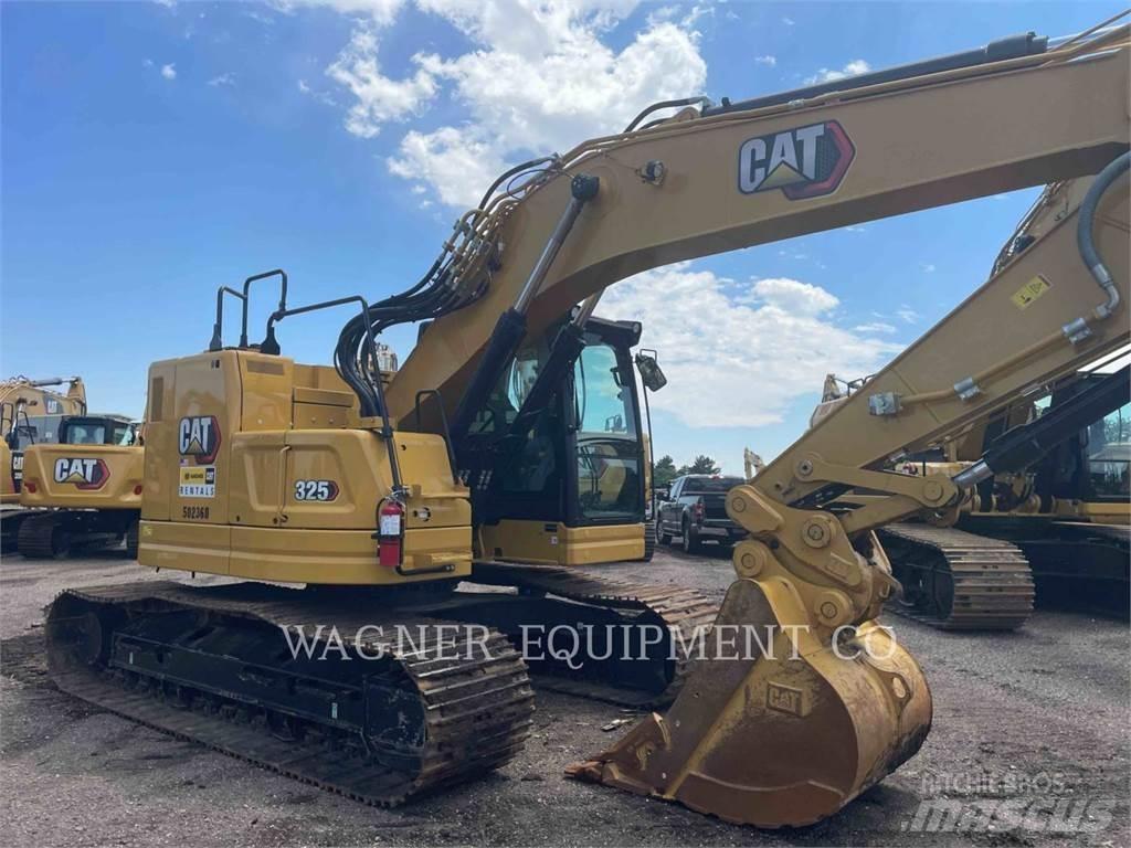 CAT 325 Paletli ekskavatörler