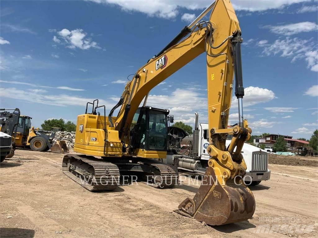 CAT 325 Paletli ekskavatörler