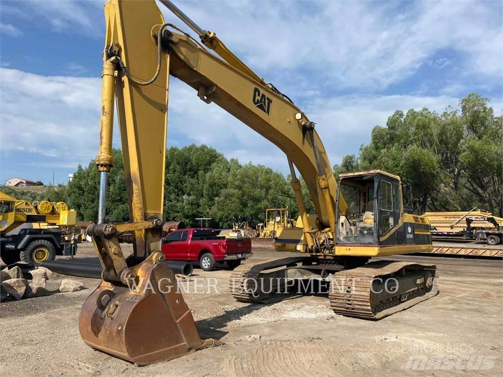 CAT 325 Paletli ekskavatörler