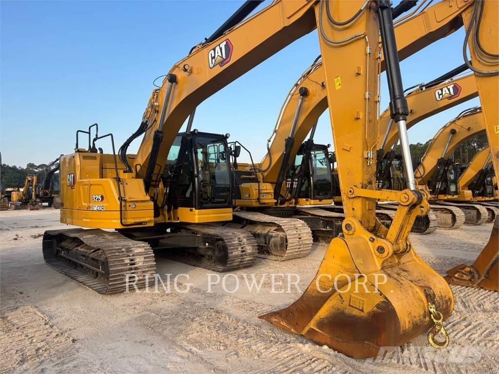 CAT 325 Paletli ekskavatörler
