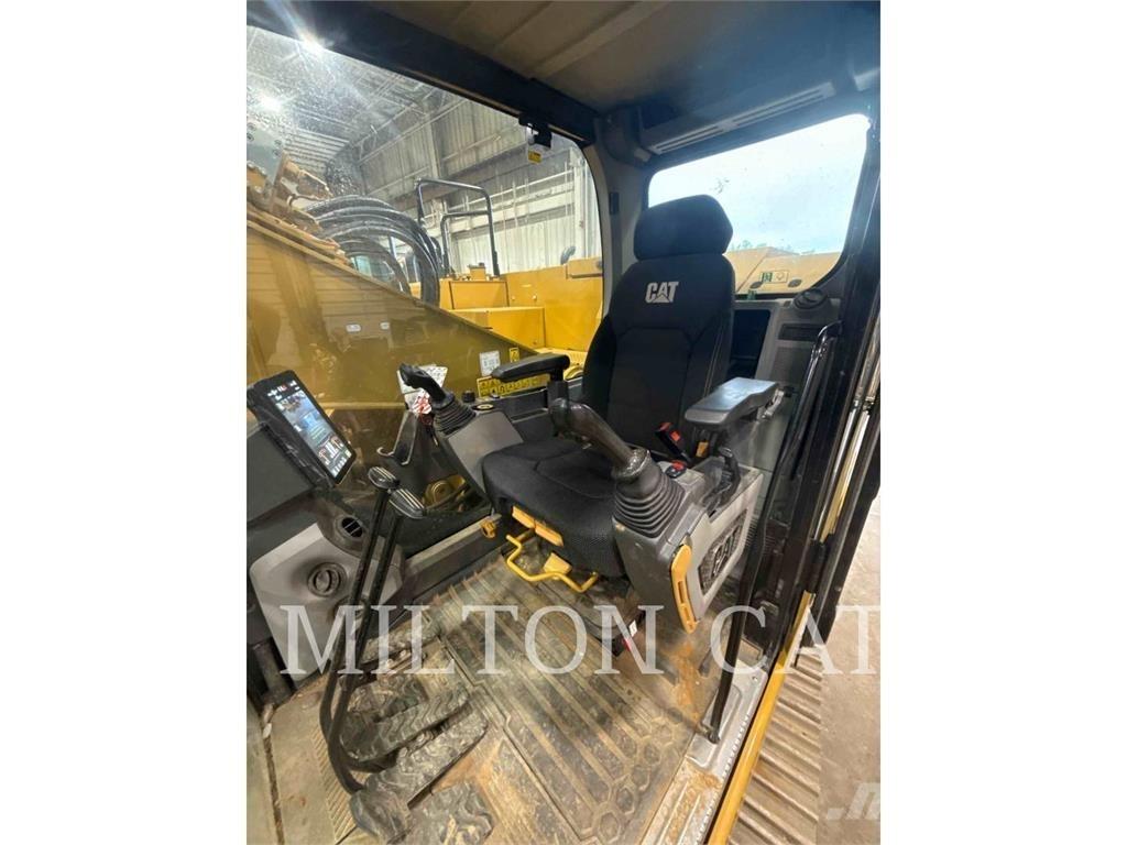 CAT 325 Paletli ekskavatörler
