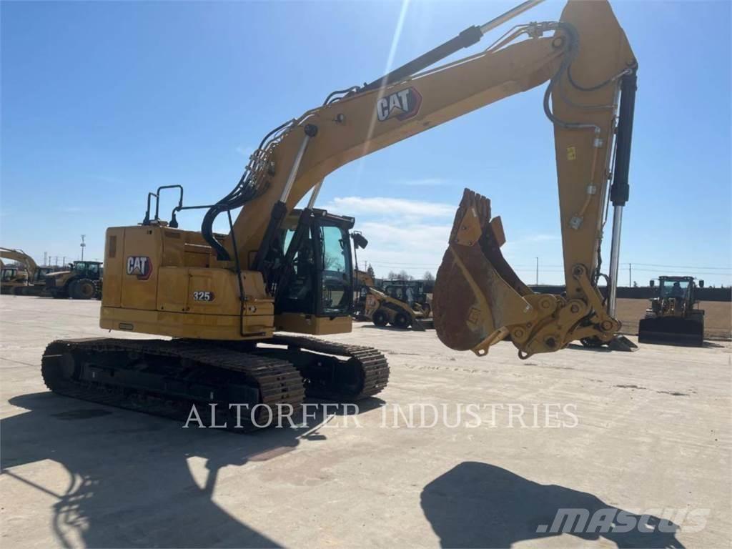 CAT 325-07 Paletli ekskavatörler