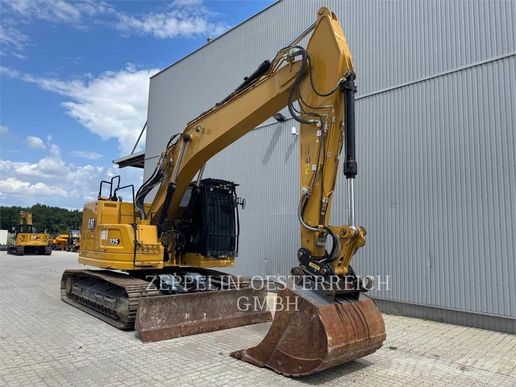 CAT 325-07 Paletli ekskavatörler