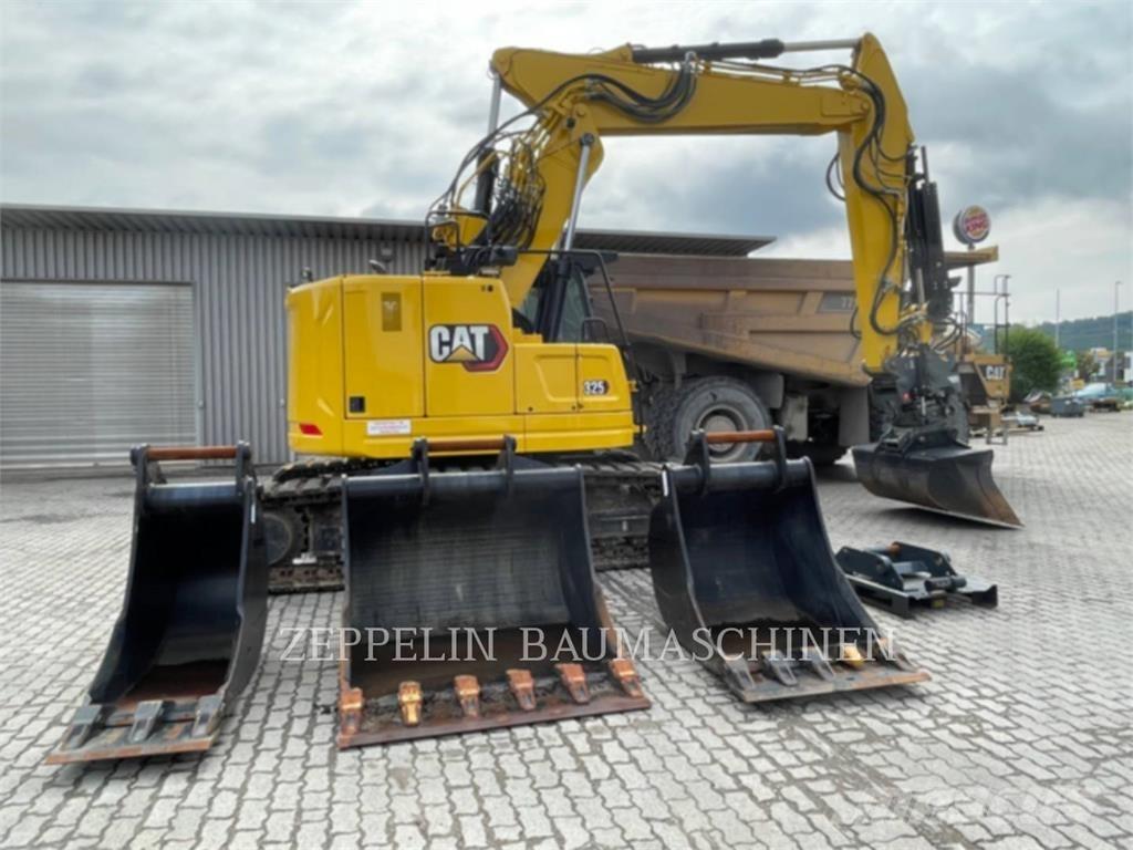 CAT 325-07B Paletli ekskavatörler