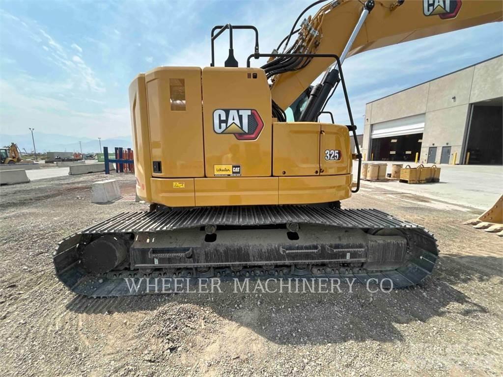 CAT 325 CF Paletli ekskavatörler
