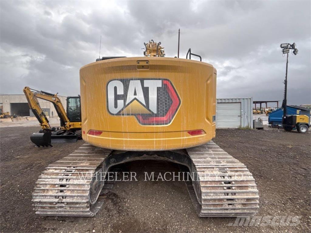 CAT 325 CF Paletli ekskavatörler