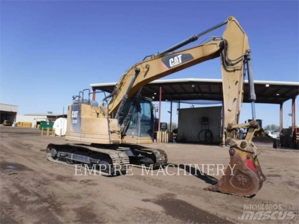 CAT 325F Paletli ekskavatörler