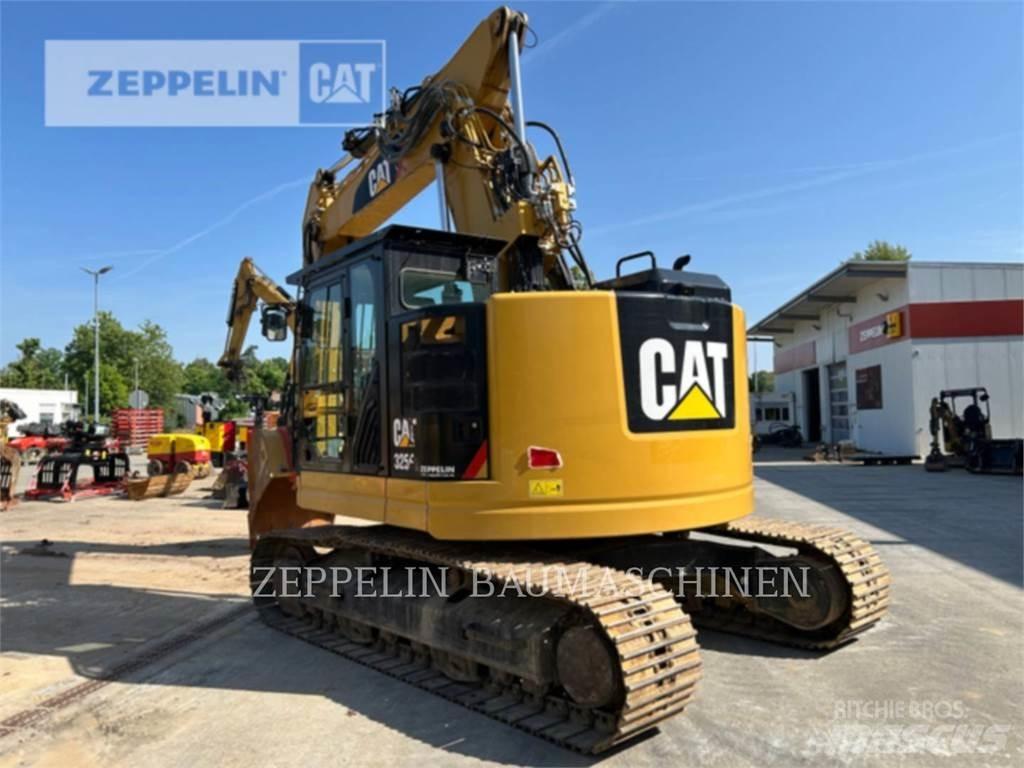 CAT 325FL Paletli ekskavatörler