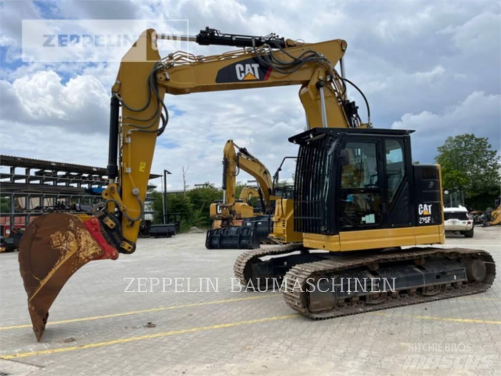 CAT 325FL Paletli ekskavatörler