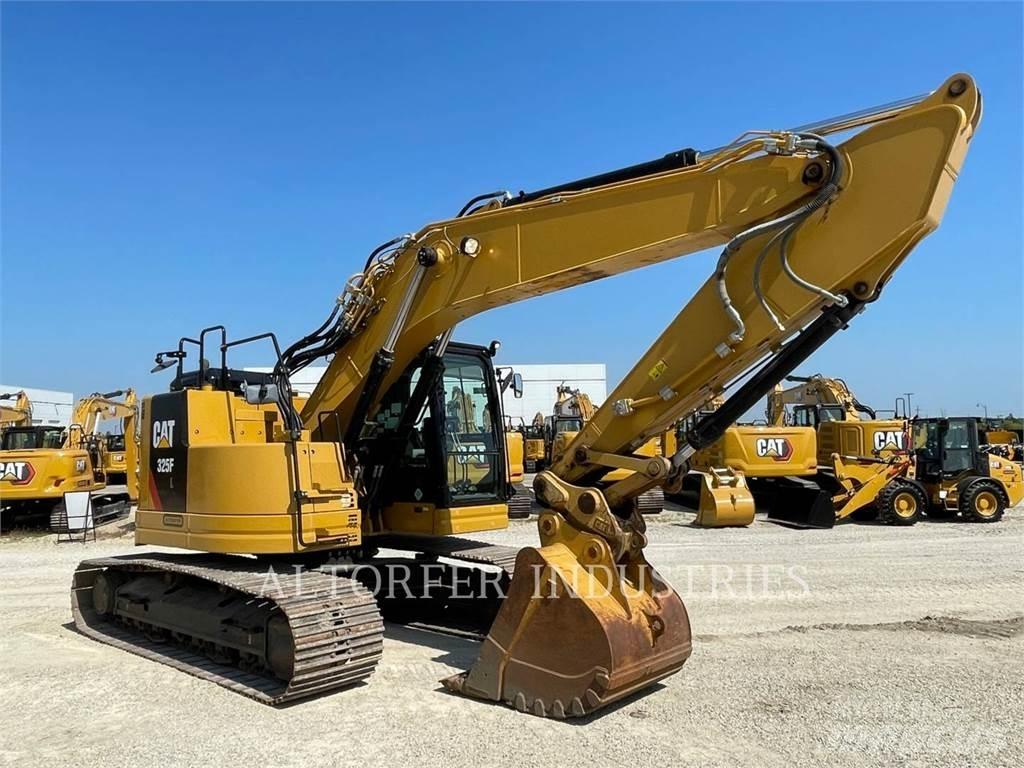 CAT 325FLCR Paletli ekskavatörler