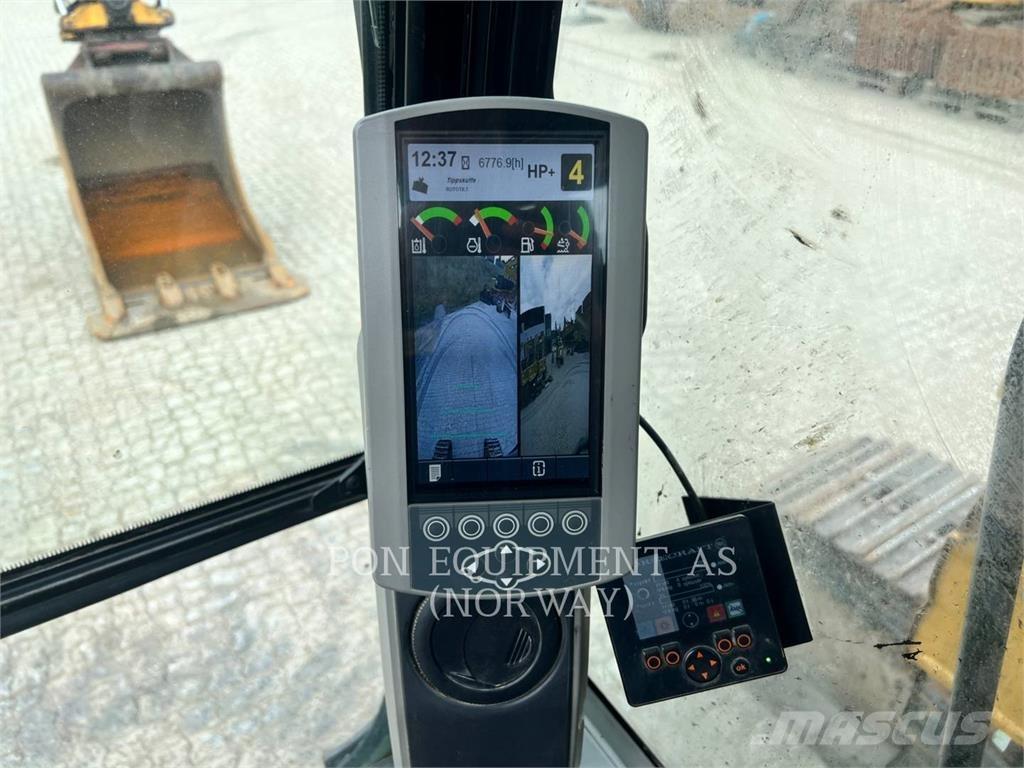 CAT 325FLCR Paletli ekskavatörler