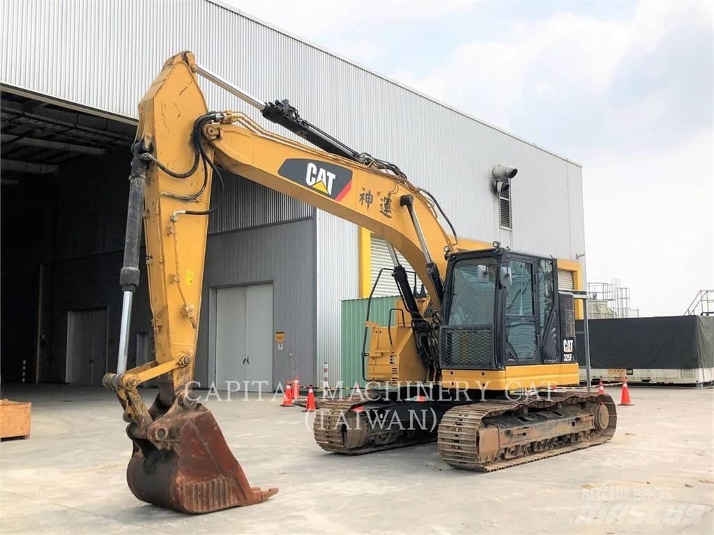 CAT 325FLCR Paletli ekskavatörler