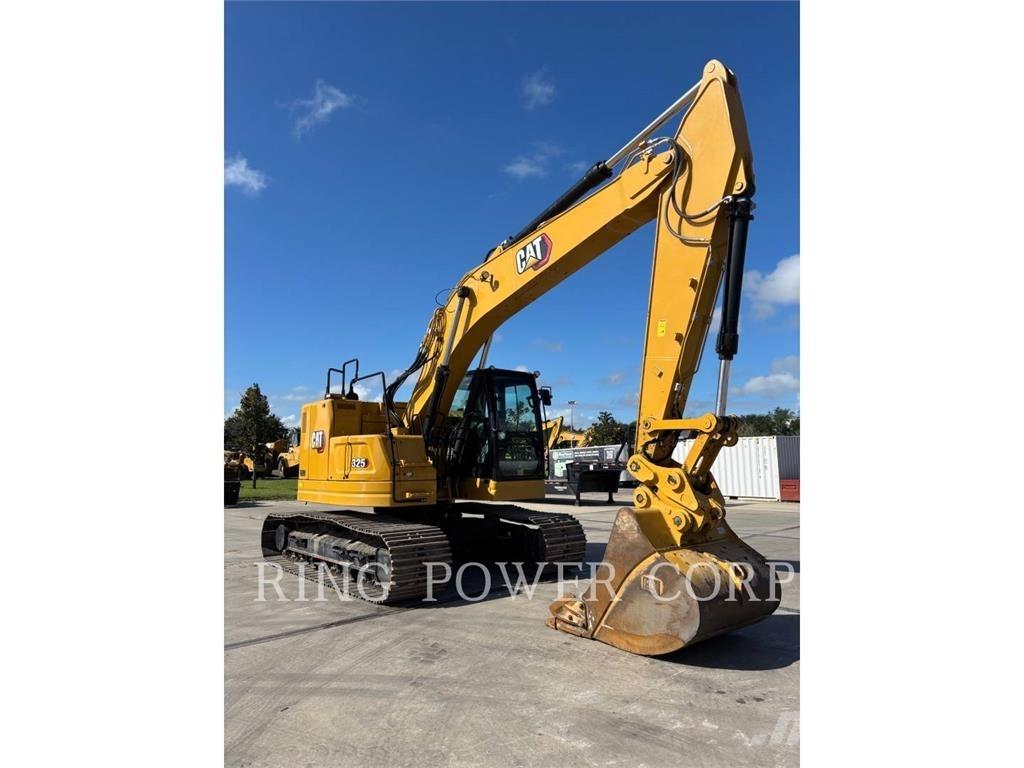 CAT 325QC Paletli ekskavatörler