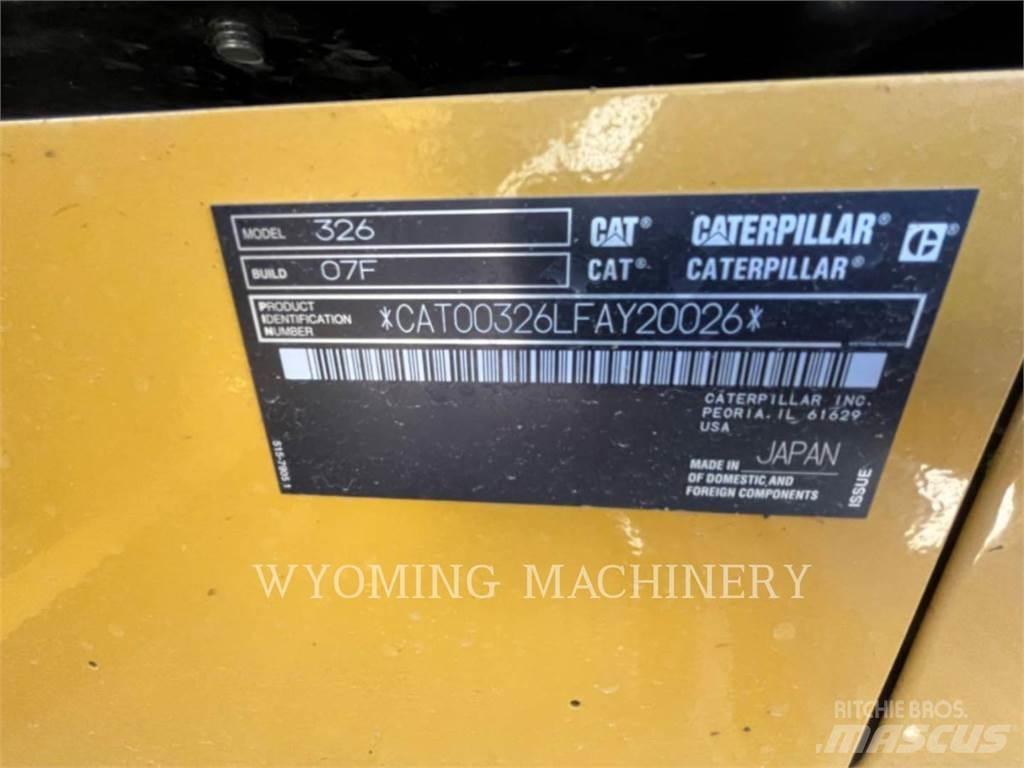 CAT 326 Paletli ekskavatörler