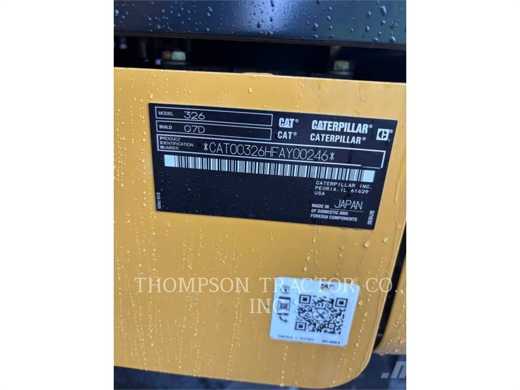 CAT 326 Paletli ekskavatörler