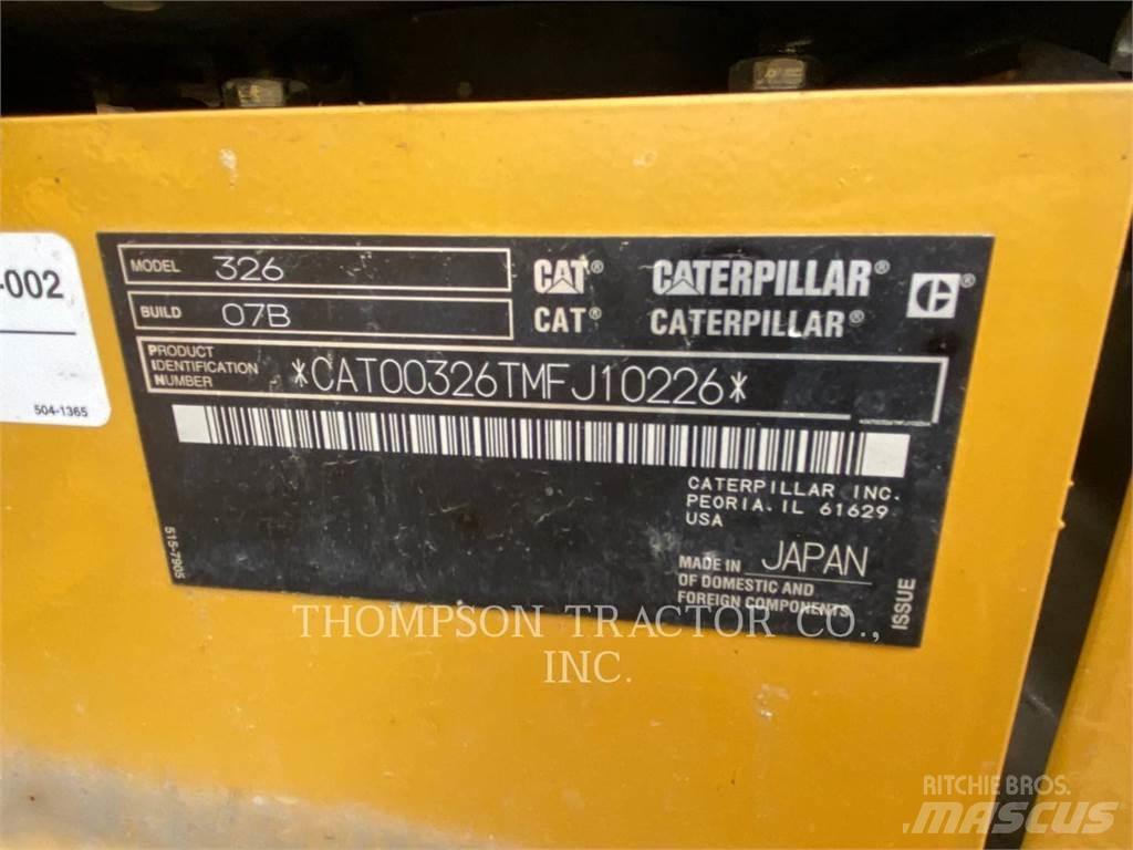 CAT 326 Paletli ekskavatörler