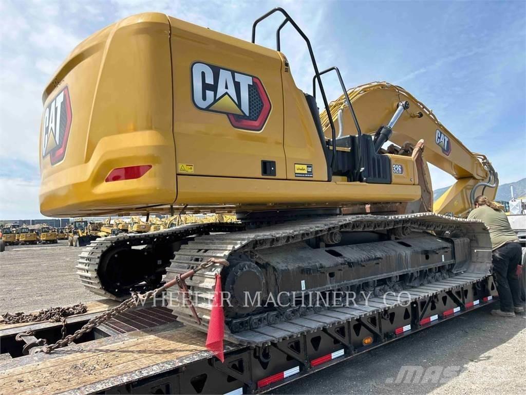CAT 326 CF Paletli ekskavatörler