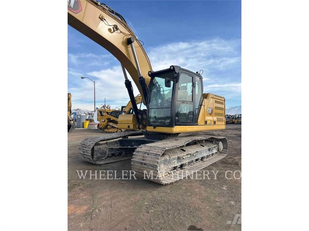 CAT 326 CF Paletli ekskavatörler