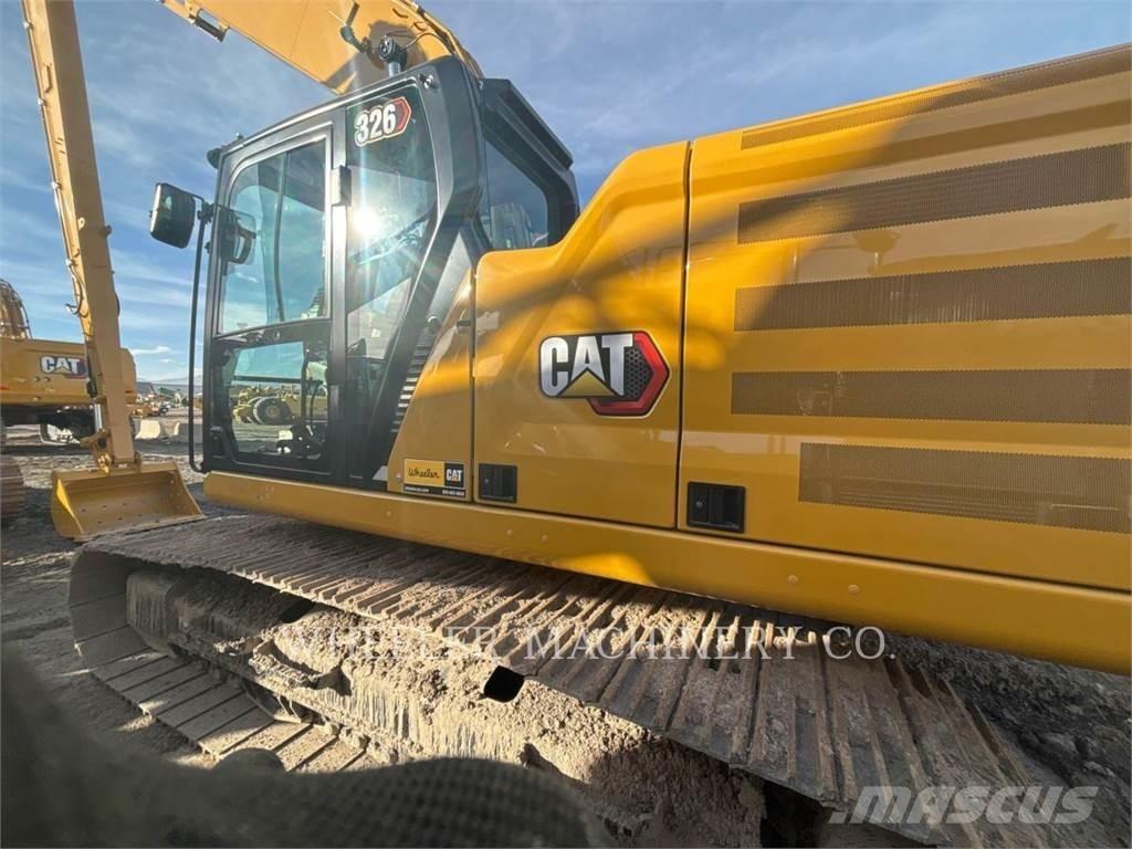 CAT 326 LR Paletli ekskavatörler