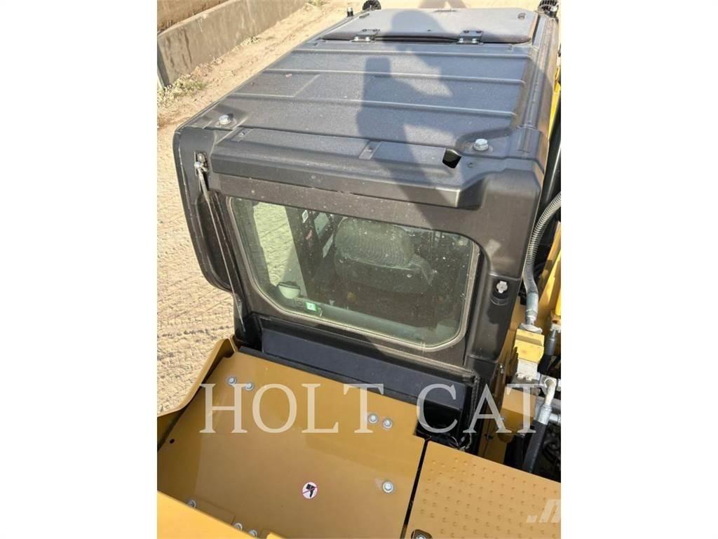 CAT 326 TC Paletli ekskavatörler